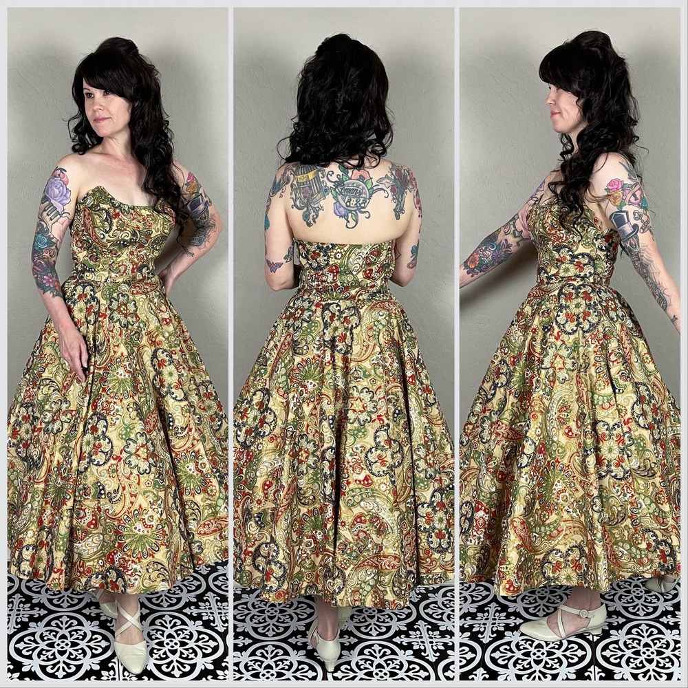 Vintage 1950s Novelty Boot Print Strapless Fit and Flare Midi Dress - Picture 3 of 10